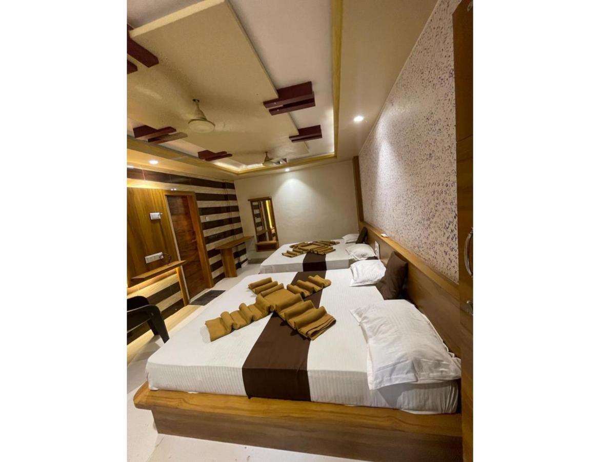 Hotel Sukhnath, Somnath Exterior photo