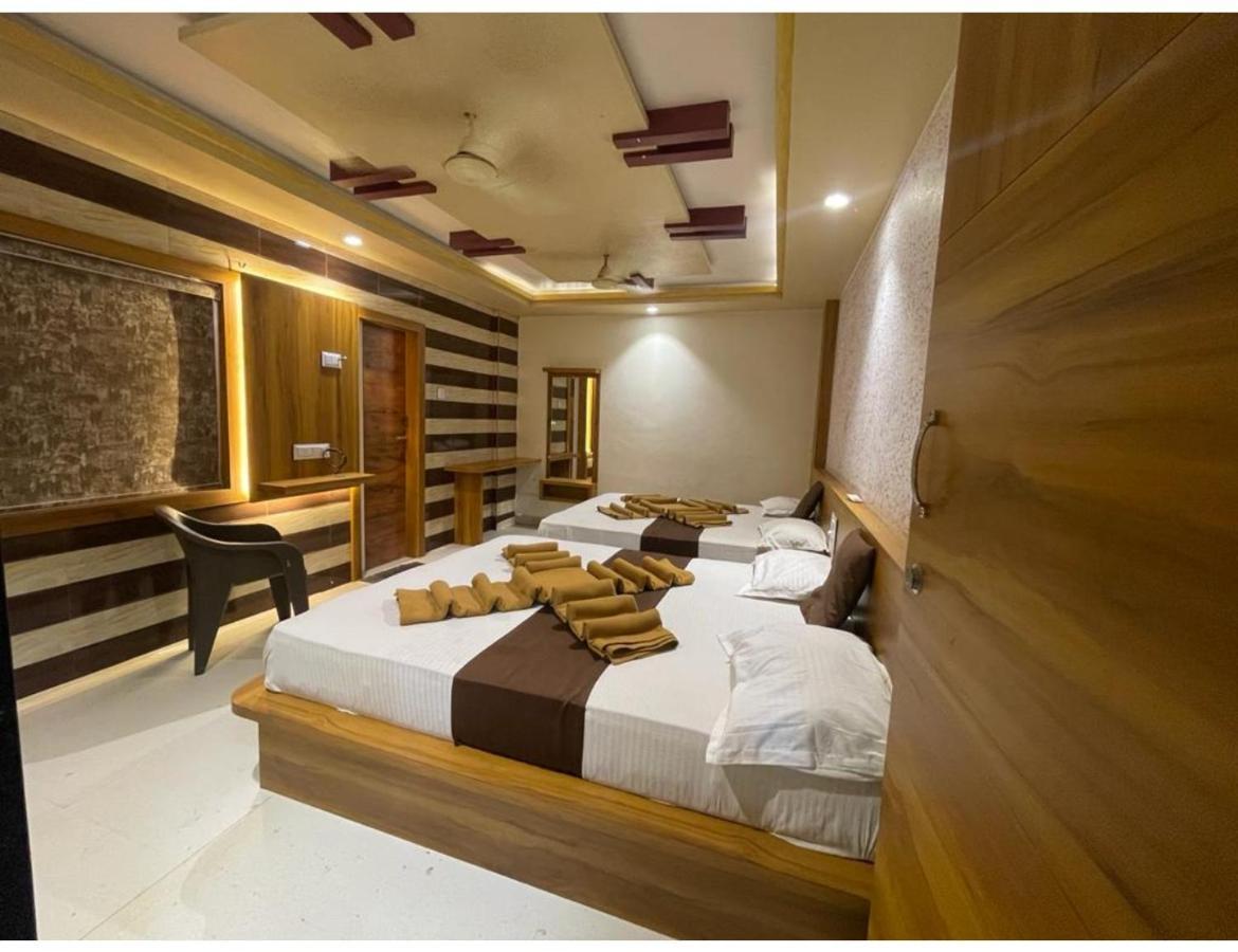 Hotel Sukhnath, Somnath Exterior photo