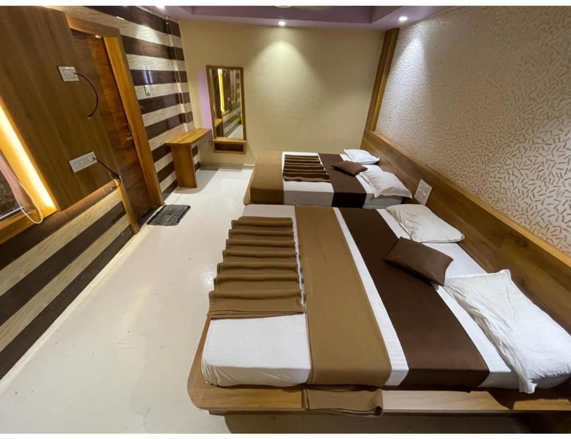 Hotel Sukhnath, Somnath Exterior photo